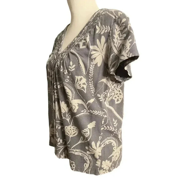 bananna republic top gray flourish design size xl - Picture 3 of 6